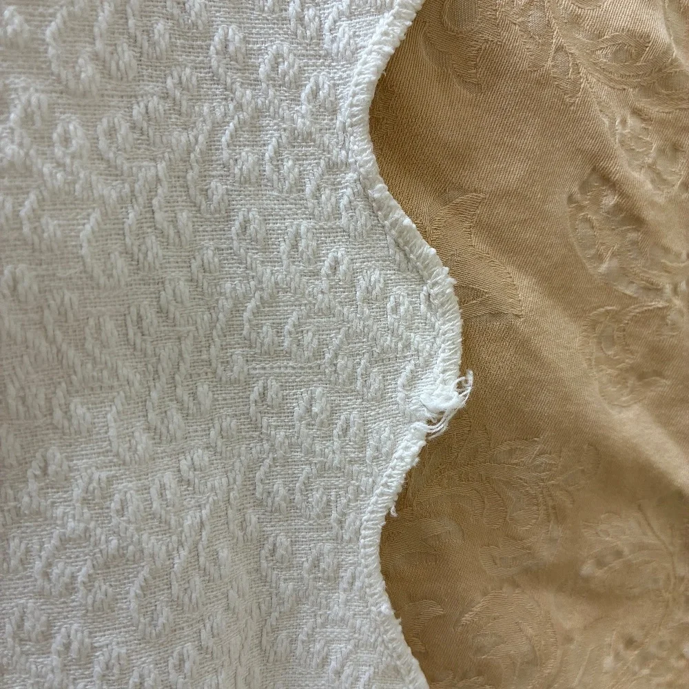 Antique Matelasse Peony Design Bedspread/Coverlet Full
